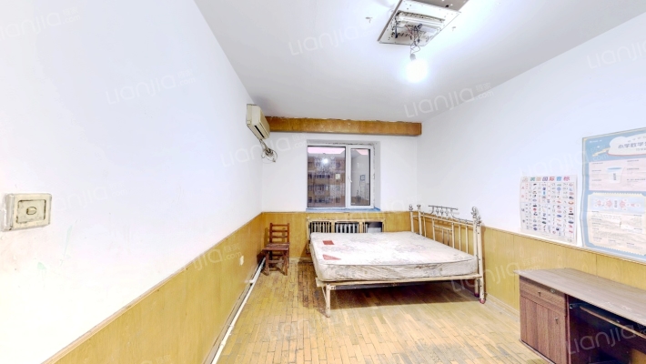 爱校胡同二手房实景图