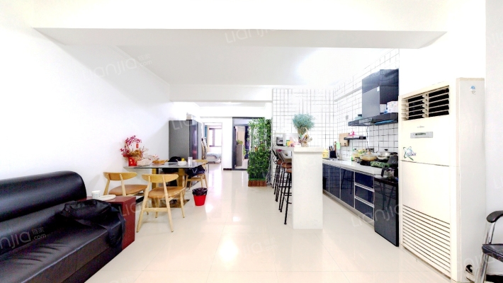 英达大厦二手房实景图