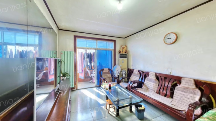 西安综合职业中专家属院二手房实景图