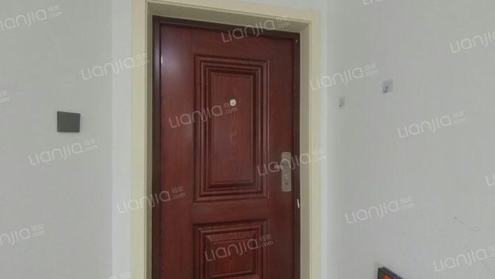 鸣鹿国际二手房实景图