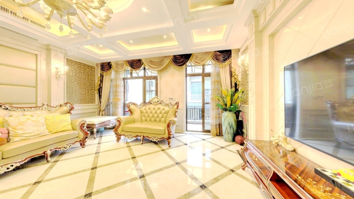 协信彩云湖1号二手房实景图