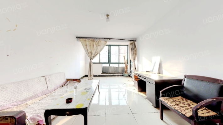 世纪苑二手房实景图