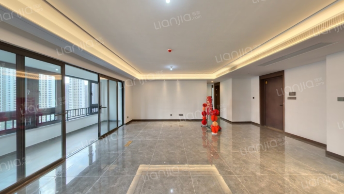 融信傲世邸二手房实景图