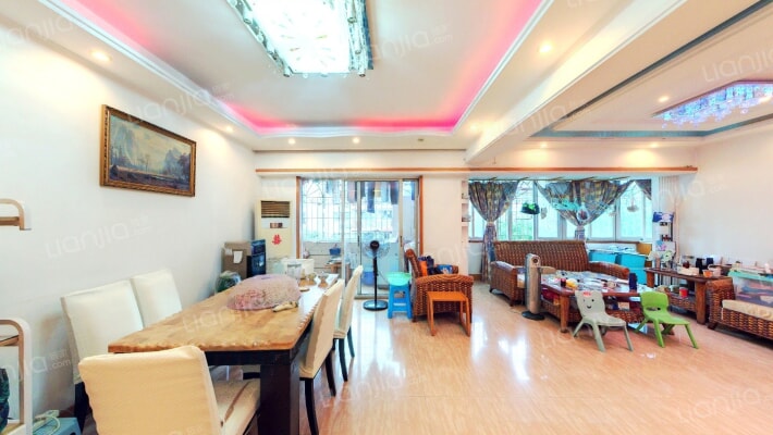 海城花园二手房实景图