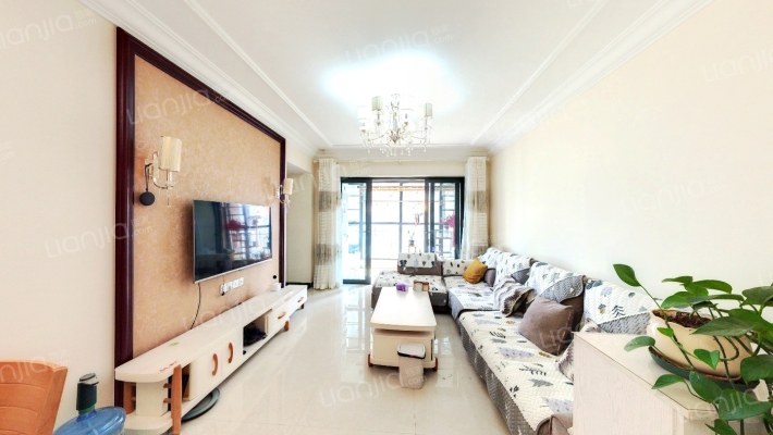 昆明恒大名都西区二手房实景图