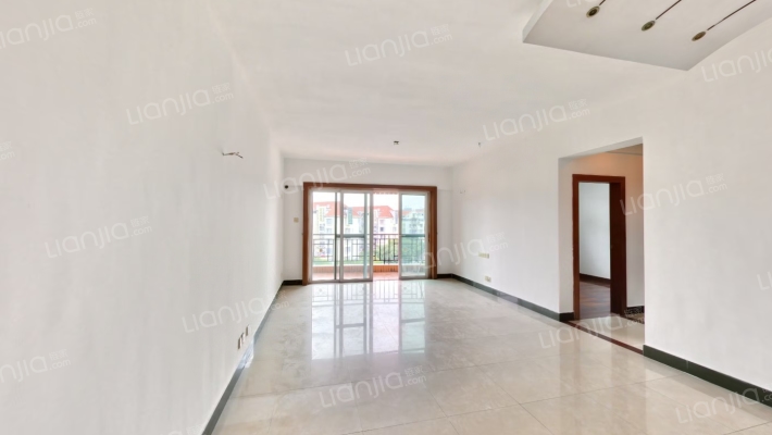 东泰花园裕华苑二手房实景图