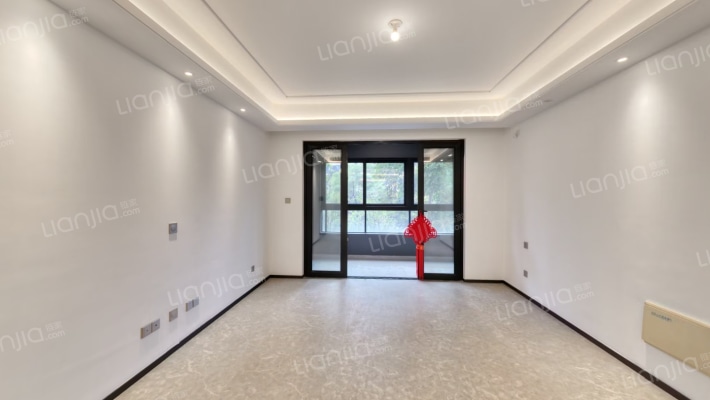 晴湾上园一区二手房实景图