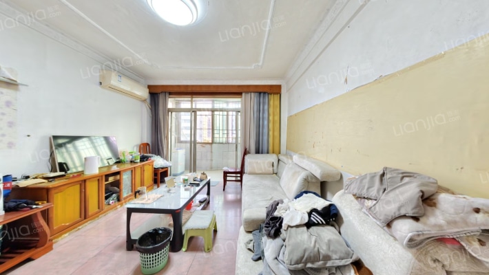 龙福一村二手房实景图