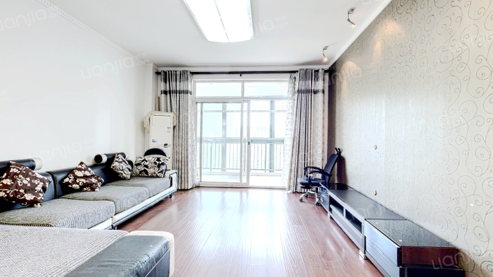 津发小区二手房实景图