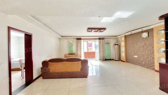 百花园二手房实景图