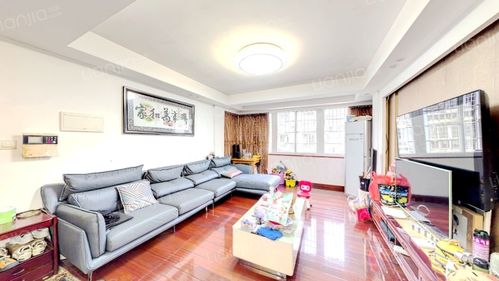 江南绿洲二手房实景图