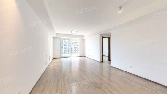 世茂城三期二手房实景图