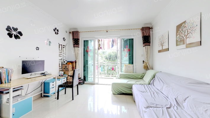 愉翠雅园二手房实景图