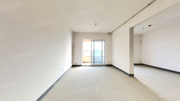 万科环萃园二手房实景图