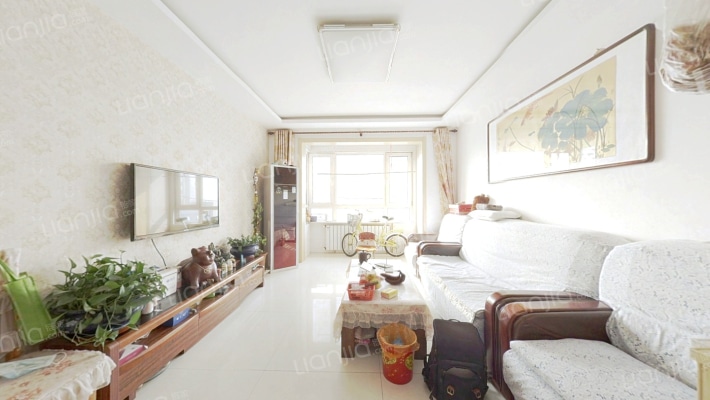 金色河畔二手房实景图