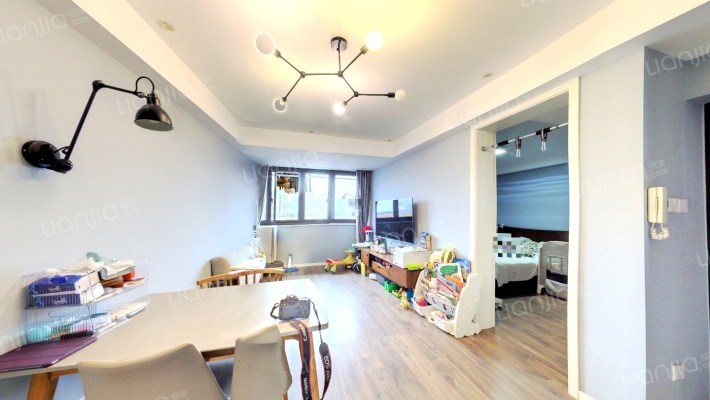 银桥花苑二手房实景图