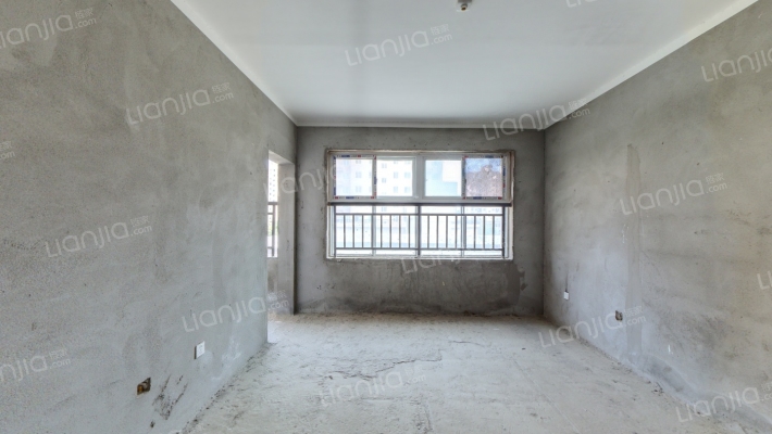 嘉和苑二手房实景图