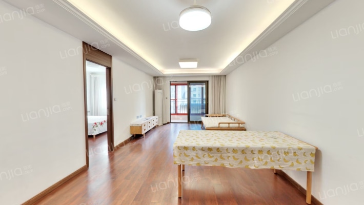 万科翡翠玖玺二手房实景图