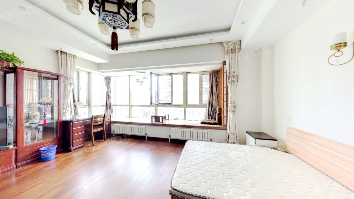 富裕大厦二手房实景图