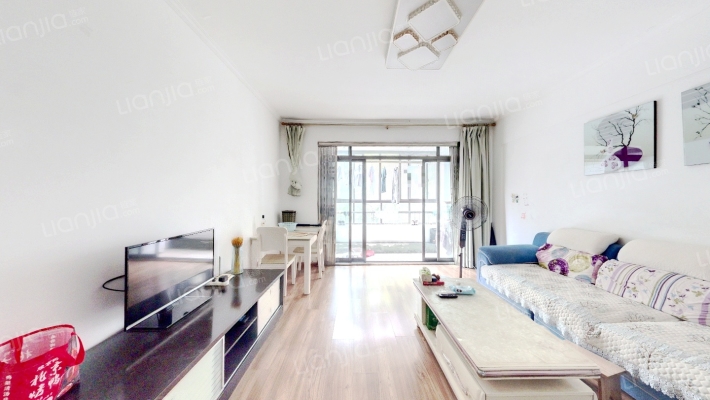 恒泰阿奎利亚北区二手房实景图