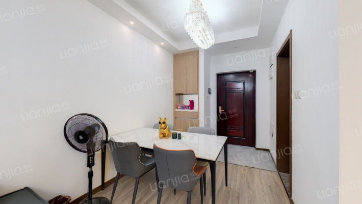 世茂云锦璞园二手房实景图