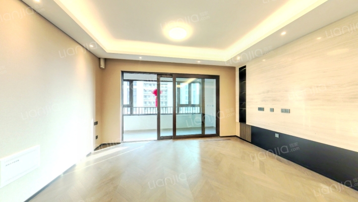 颐和源璟B区二手房实景图