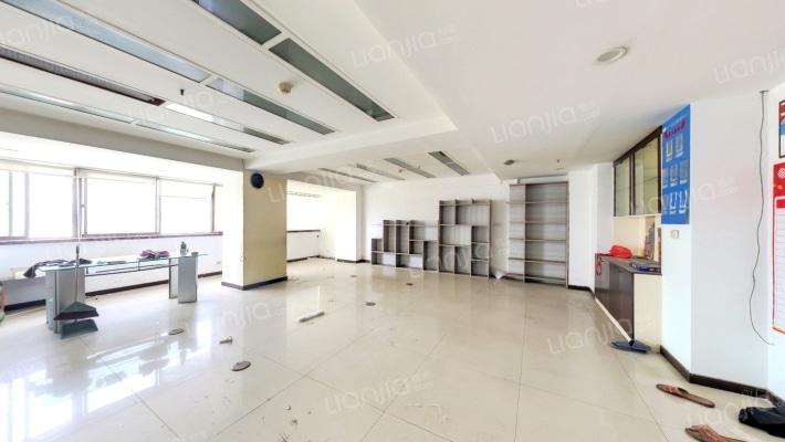 新世纪大厦二手房实景图