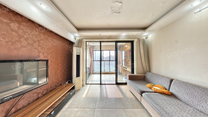 宝源驷马城二手房实景图