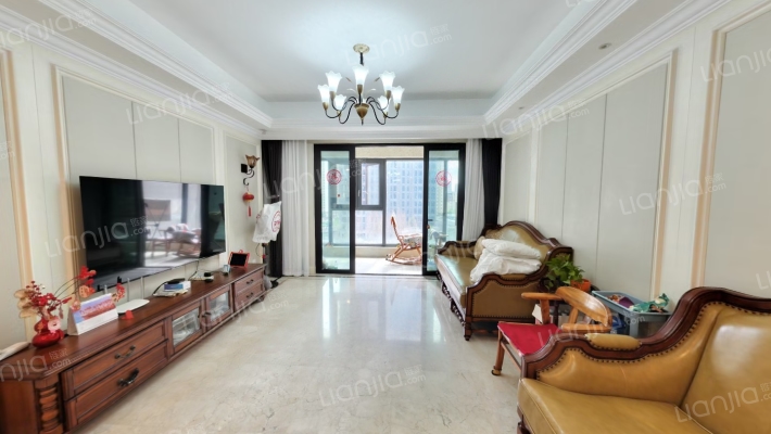 融创玖樾台邸二手房实景图