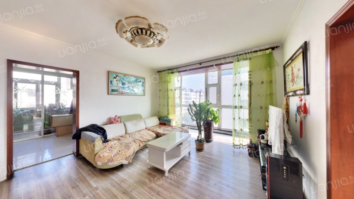 铁成骊景二手房实景图