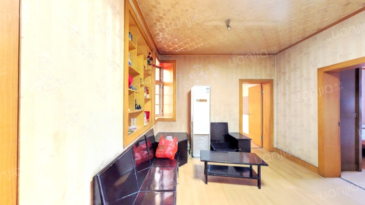 集贤新村二手房实景图