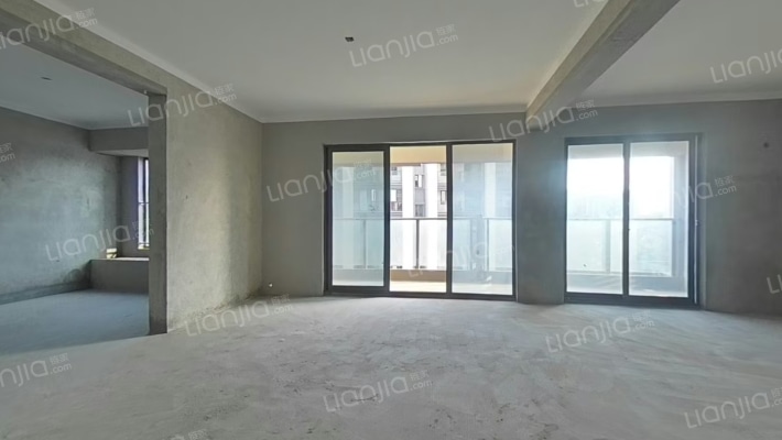 翡翠一品(麻城市)二手房实景图