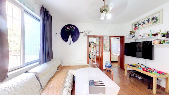 京东小区C区二手房实景图