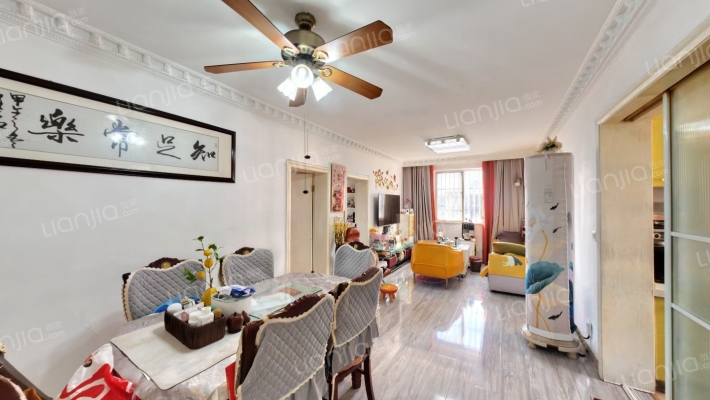 叙成里二手房实景图