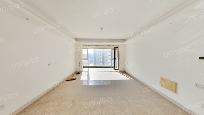 万科山望二期二手房实景图