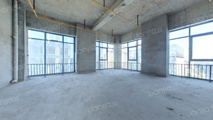 国采中心二手房实景图