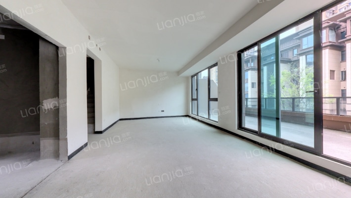 龙湖颐和上院二手房实景图