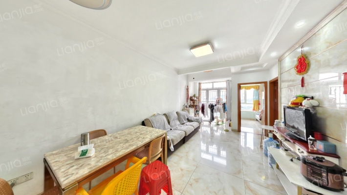 金石雅苑二手房实景图