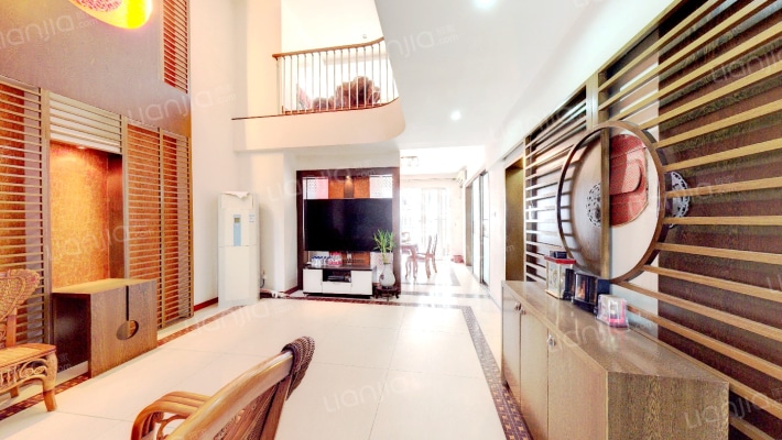 城市之光二手房实景图