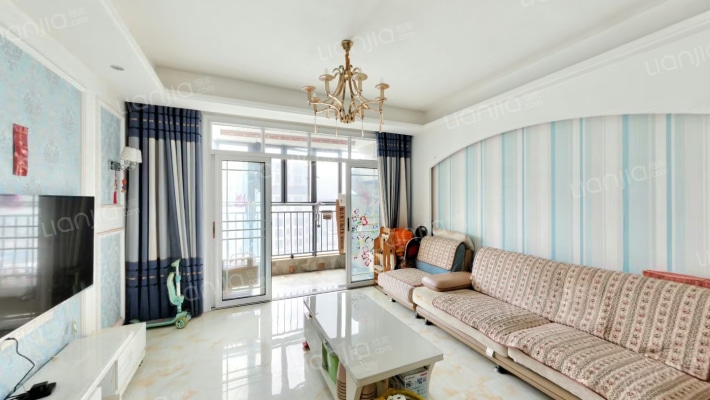 海容幸福里C区二手房实景图