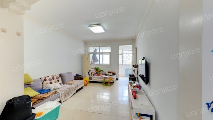 名雅新村二手房实景图