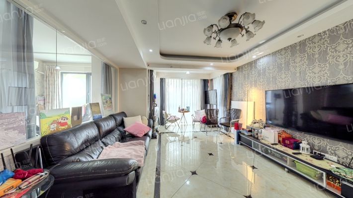 名城湖左岸二手房实景图