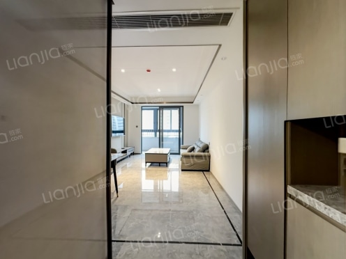 整租·武地融创樾湖湾 3室2厅 南