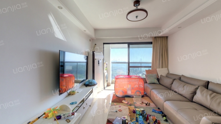 融创湖滨首府二手房实景图