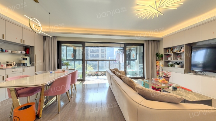 大境天成东区二手房实景图