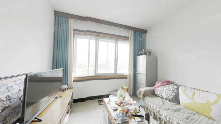 舍里甲社区南泥小区二手房实景图