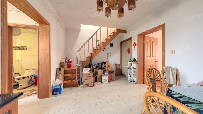 新世纪花园二手房实景图