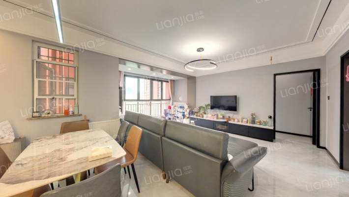 比华利国际城三期二手房实景图