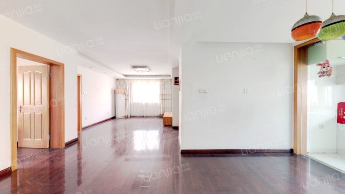 天馨花苑二手房实景图