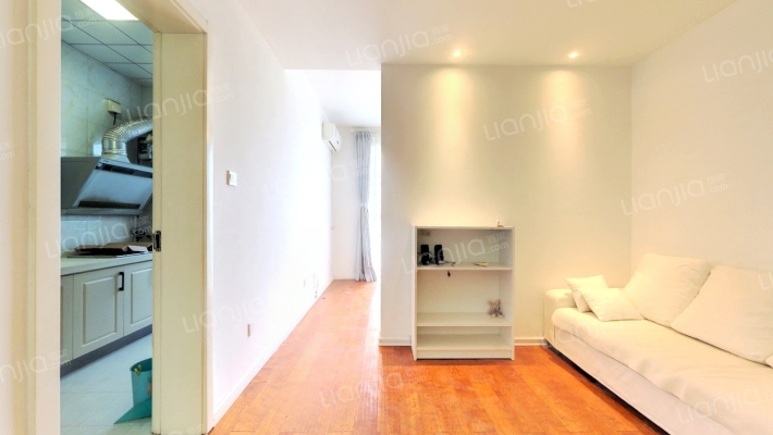 西地秀水苑二手房实景图